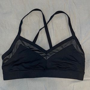 Alo Yoga Sports Bar, size medium in black